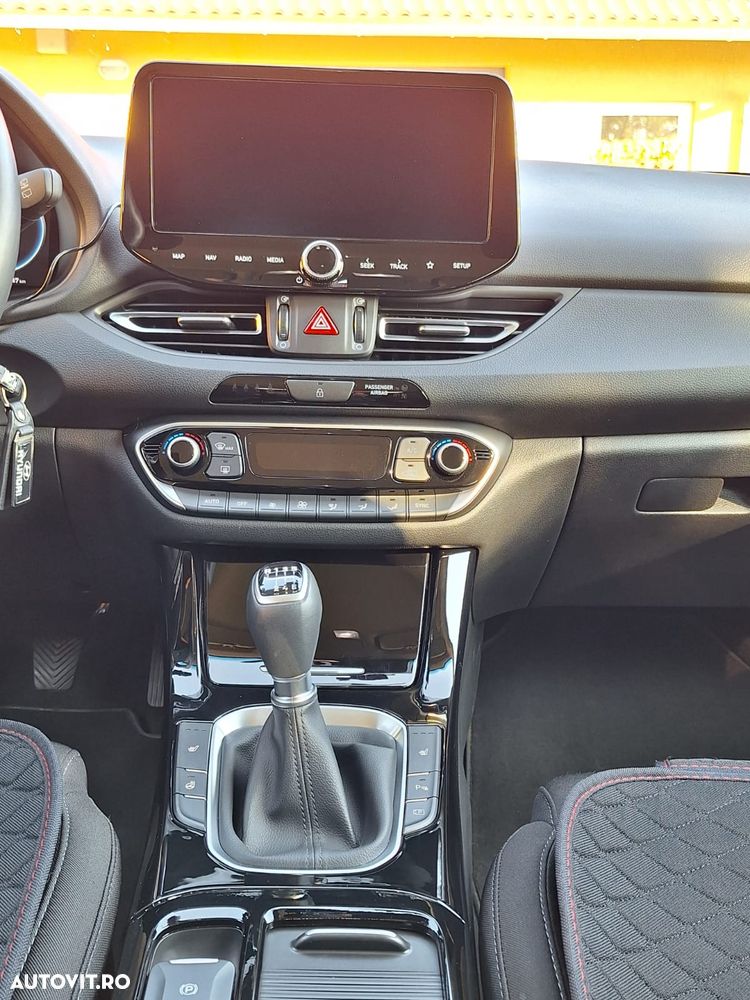 Hyundai i30 1.5 96CP M/T Highway - 3
