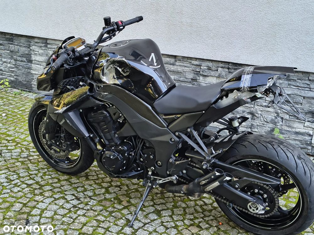 Kawasaki Z 1000 - 18