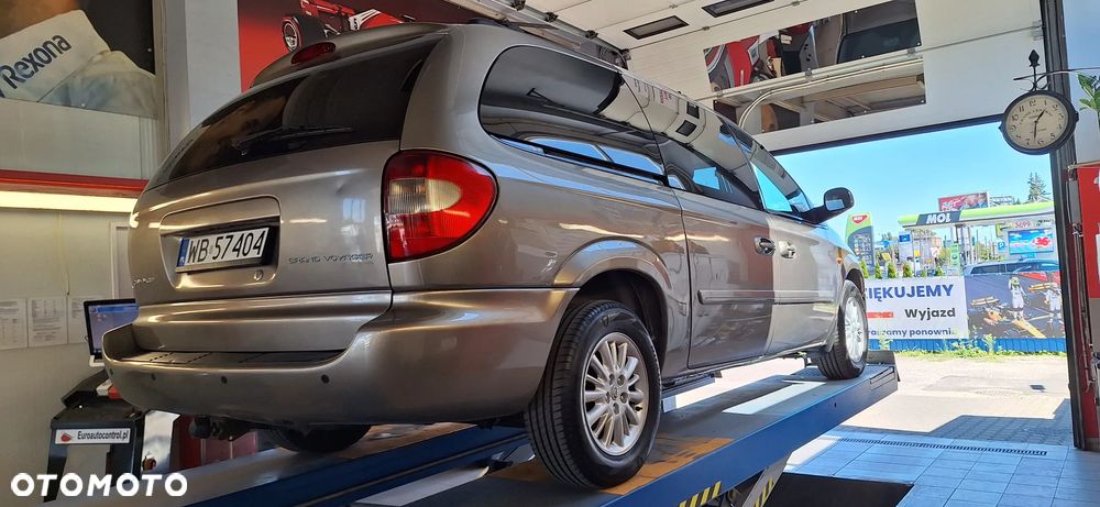 Chrysler Grand Voyager 2.8 CRD LX - 33