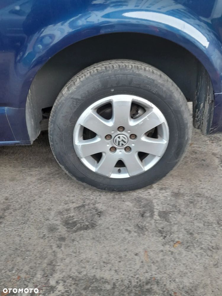 Volkswagen Multivan - 10