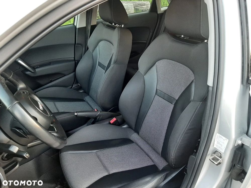 Audi A1 Sportback 1.6 TDI S tronic Ambition - 32