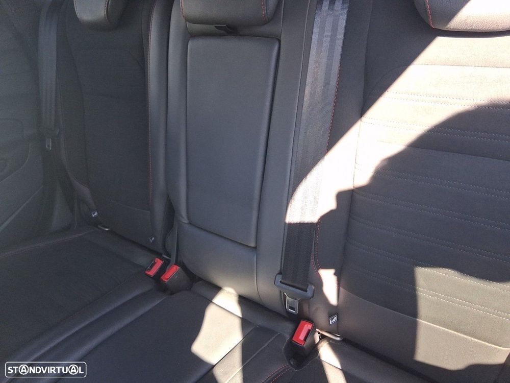 Ford Kuga 1.5 EcoBoost ST-Line - 13