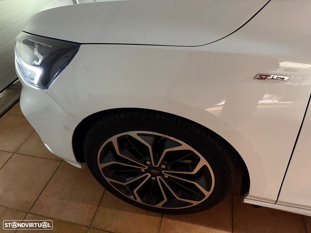 Ford Focus SW 1.0 EcoBoost Hybrid ST-LINE DESIGN - 7