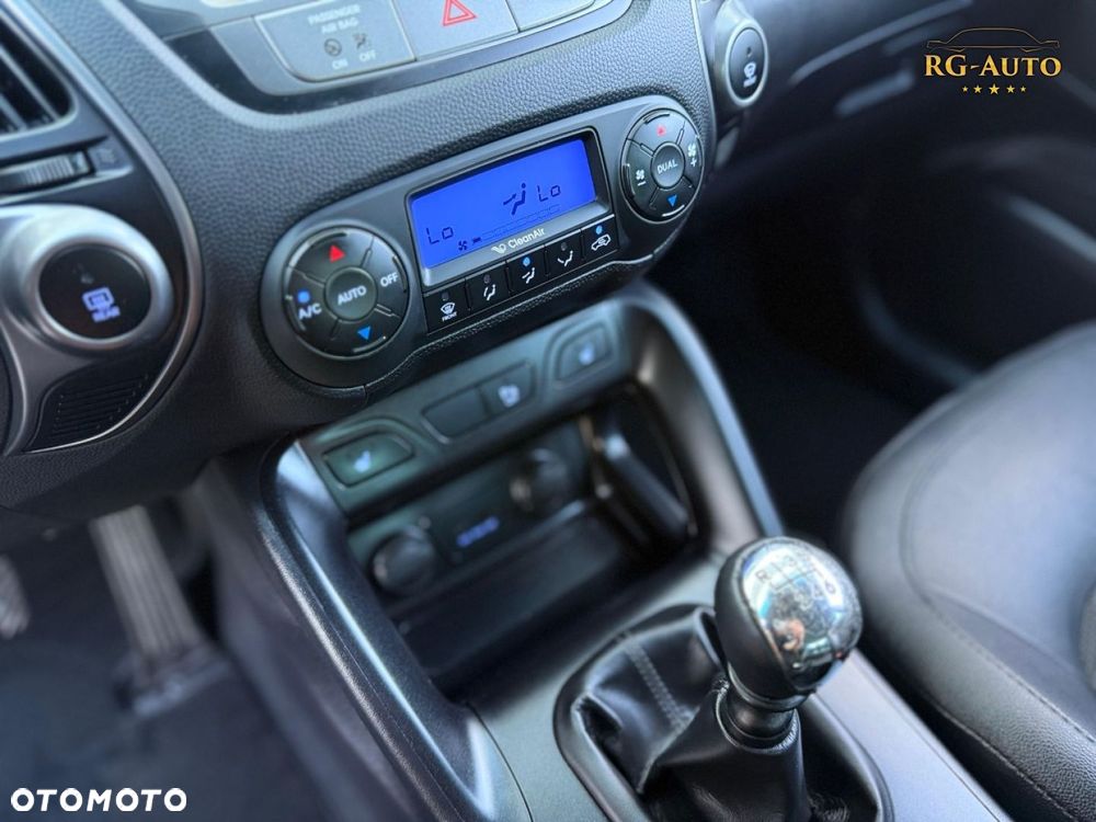Hyundai ix35 - 33