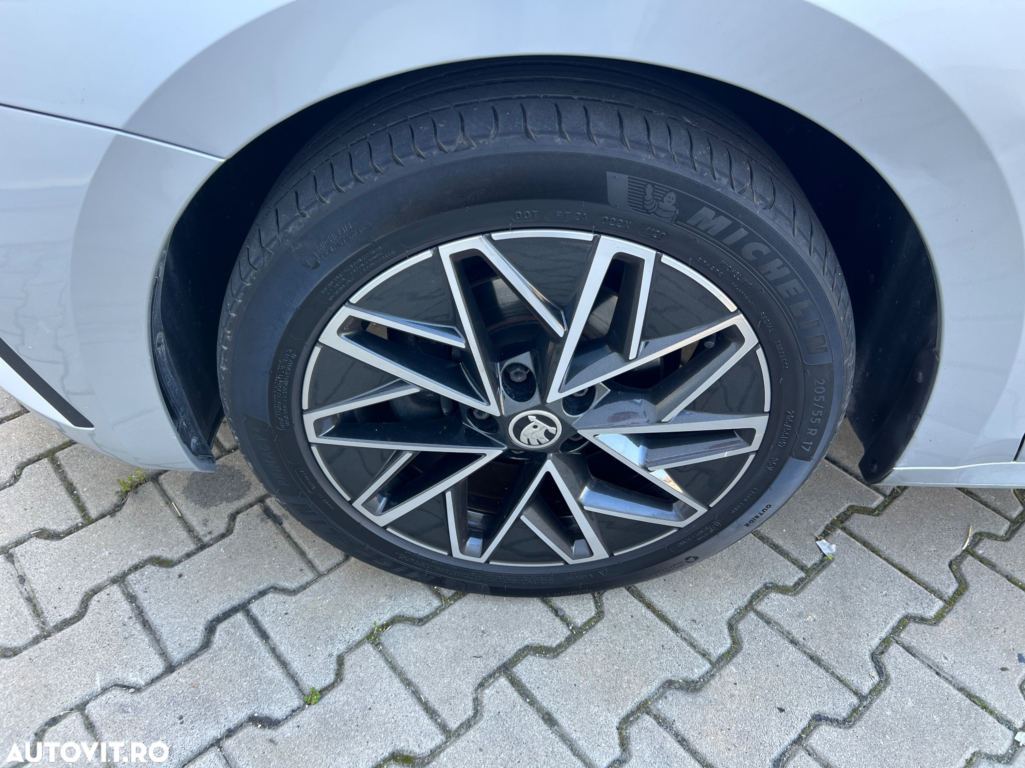 Skoda Octavia 2.0 TDI DSG Selection Plus - 22