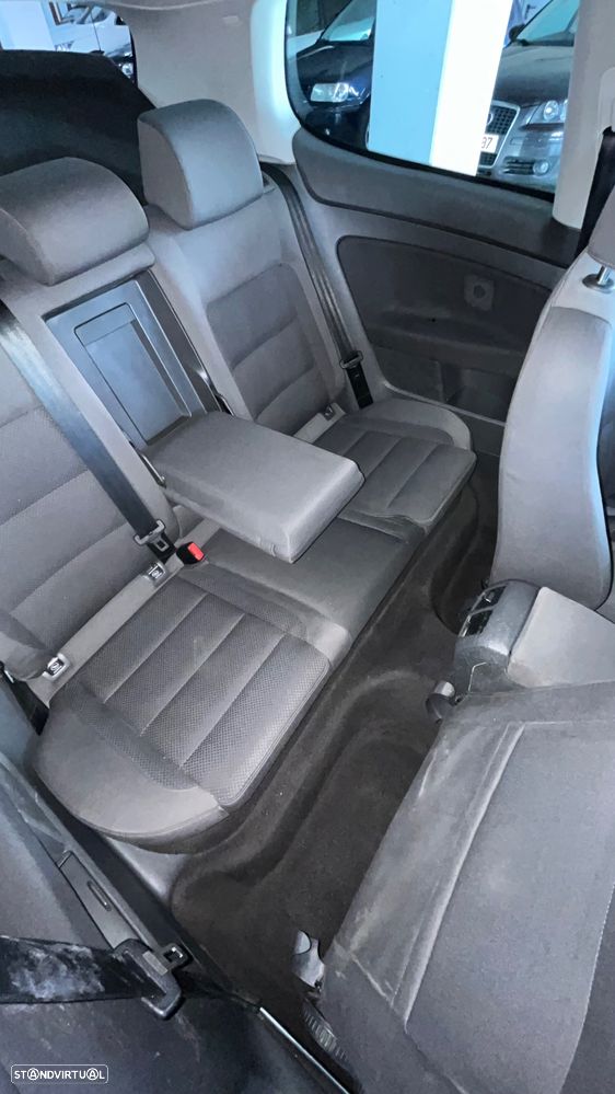 VW Golf 2.0 TDi Sport DSG - 11