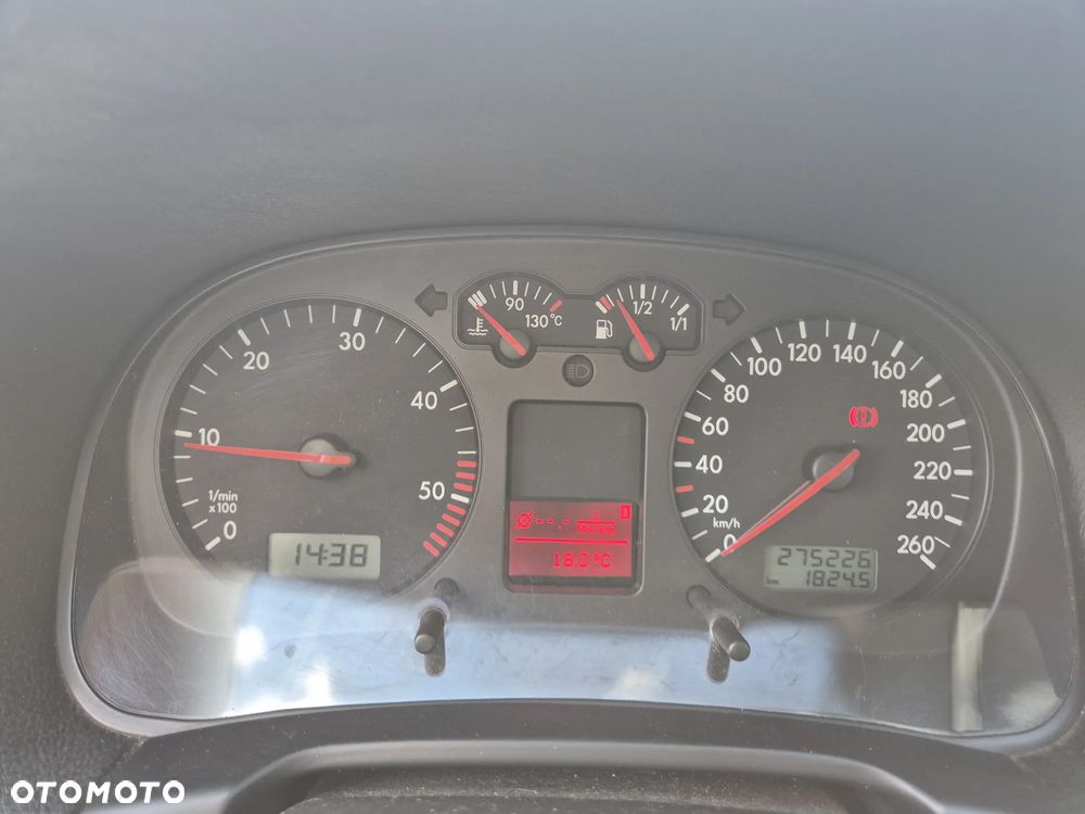Volkswagen Golf - 9
