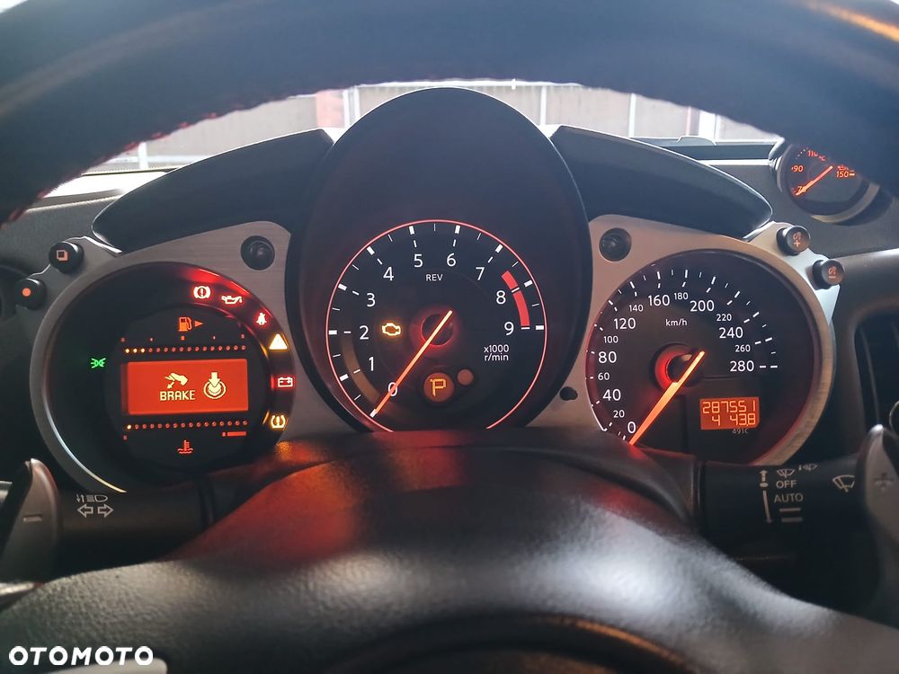 Nissan 370 Z 3.7 V6 Premium - 9