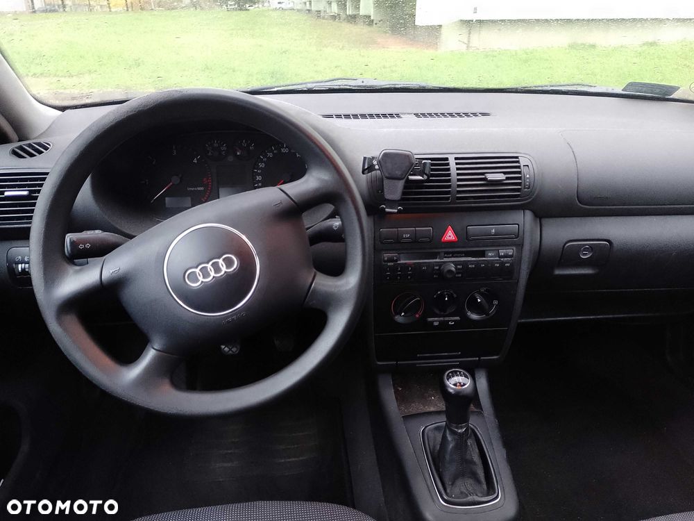 Audi A3 Sportback - 7
