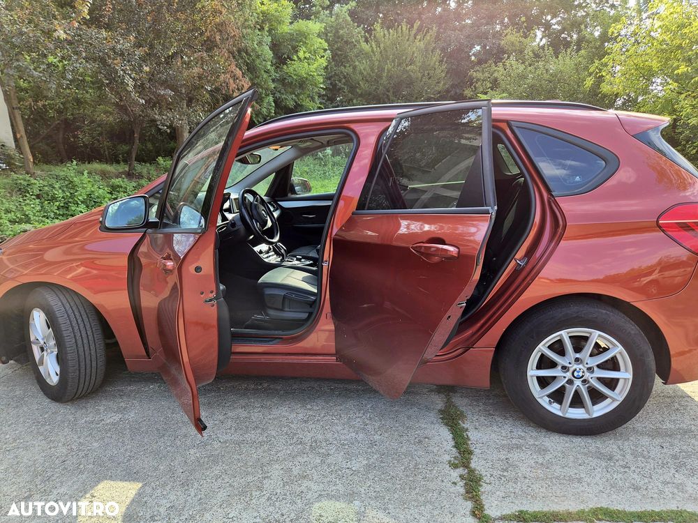 BMW Seria 2 218d Aut. Advantage - 25