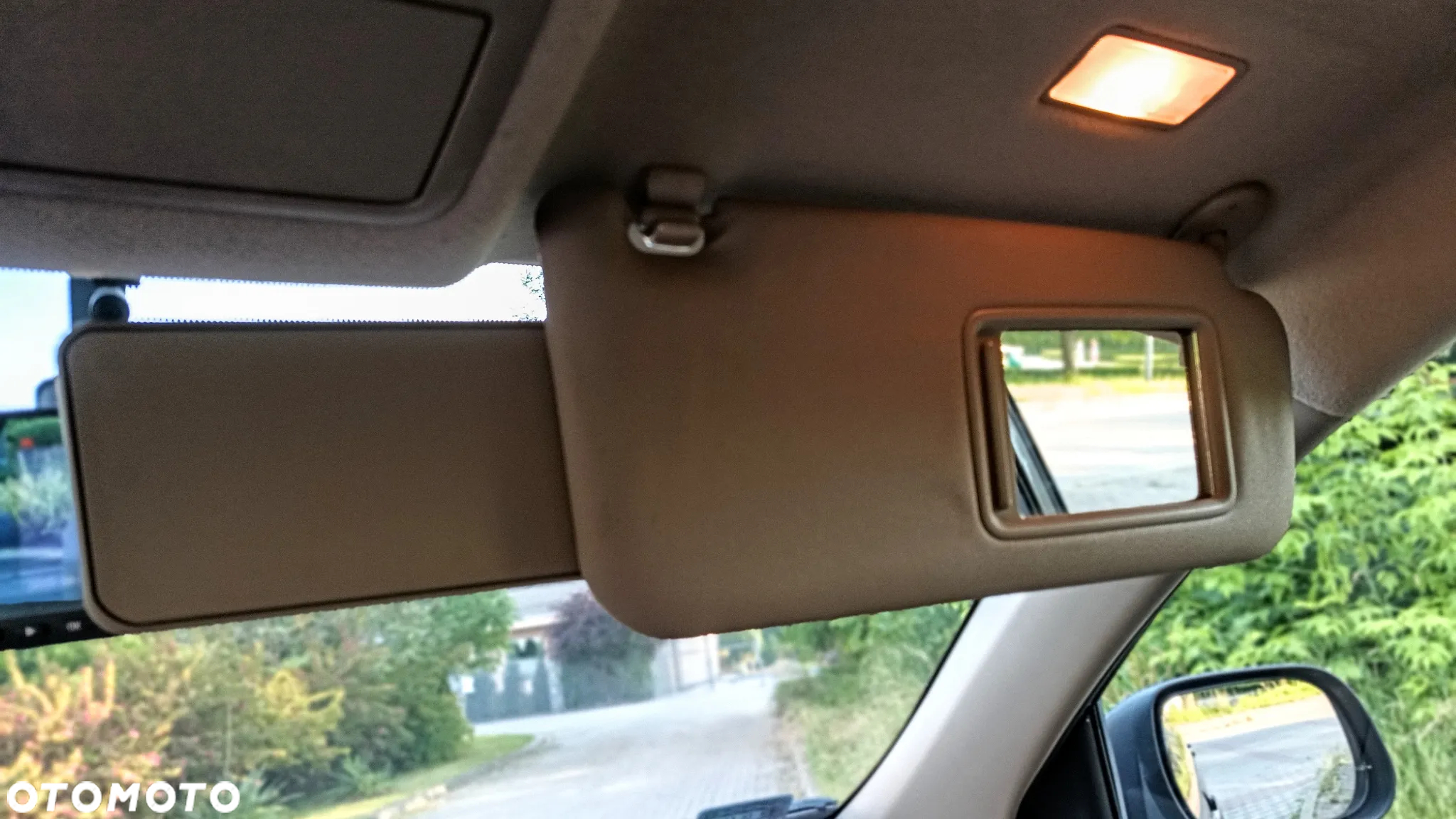 Toyota RAV4 - 19