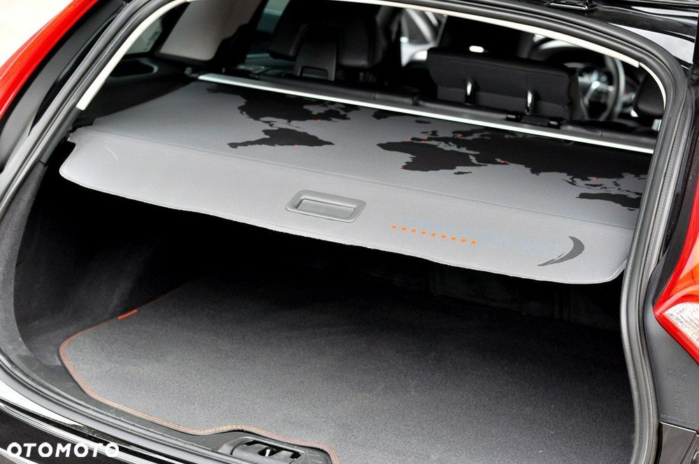 Volvo V60 D2 Ocean Race - 18