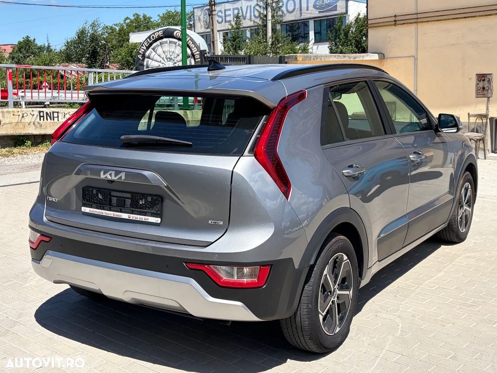 Kia Niro - 12