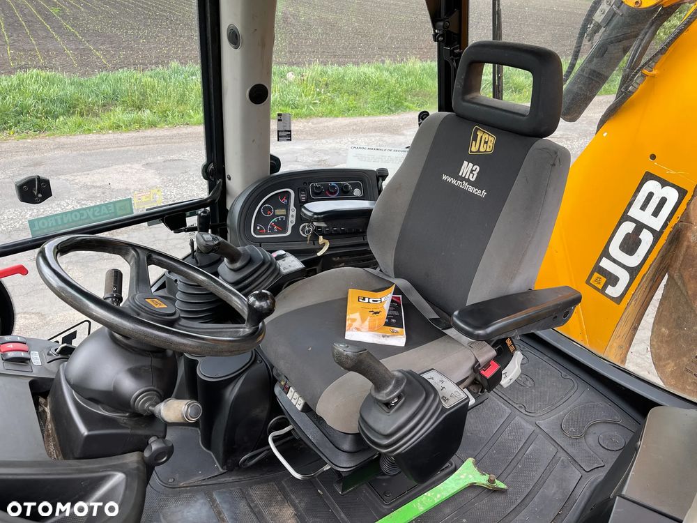 JCB Koparko Ładowarka Koparka Jcb 3CX Szczęka Krokodyl,Ramię z teleskopem_Bardzo ładna i zadbana_Cała W Oryginale Niemalowana_GOTOWA DO PRACY_Skrzynia biegów Mechaniczna 4 BIEGI_KLIMA - 8