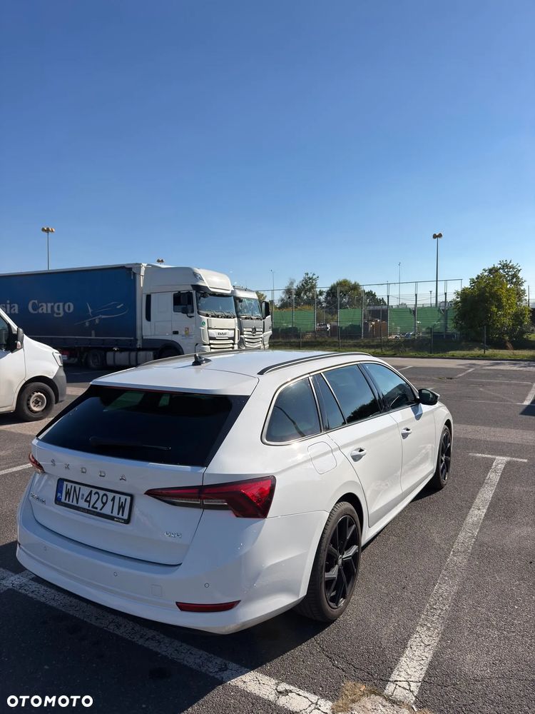 Skoda Octavia 2.0 TDI DSG 4x4 Style - 6