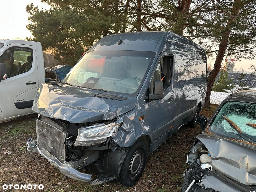 Mercedes-Benz Sprinter 315 - 1
