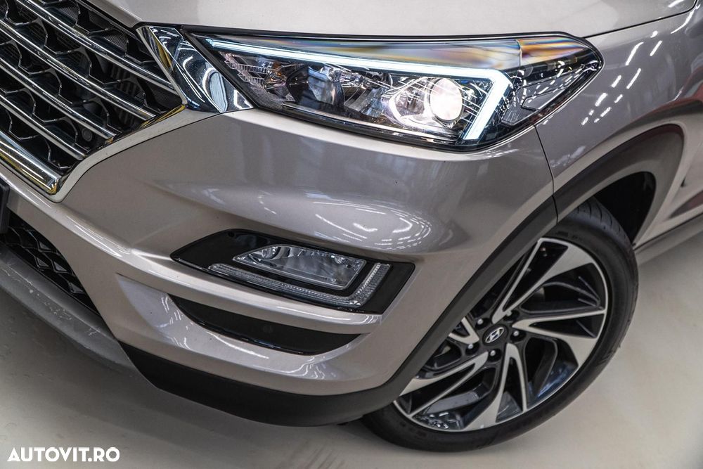 Hyundai Tucson 1.6 T-GDi 4WD 7DCT Premium+ - 34