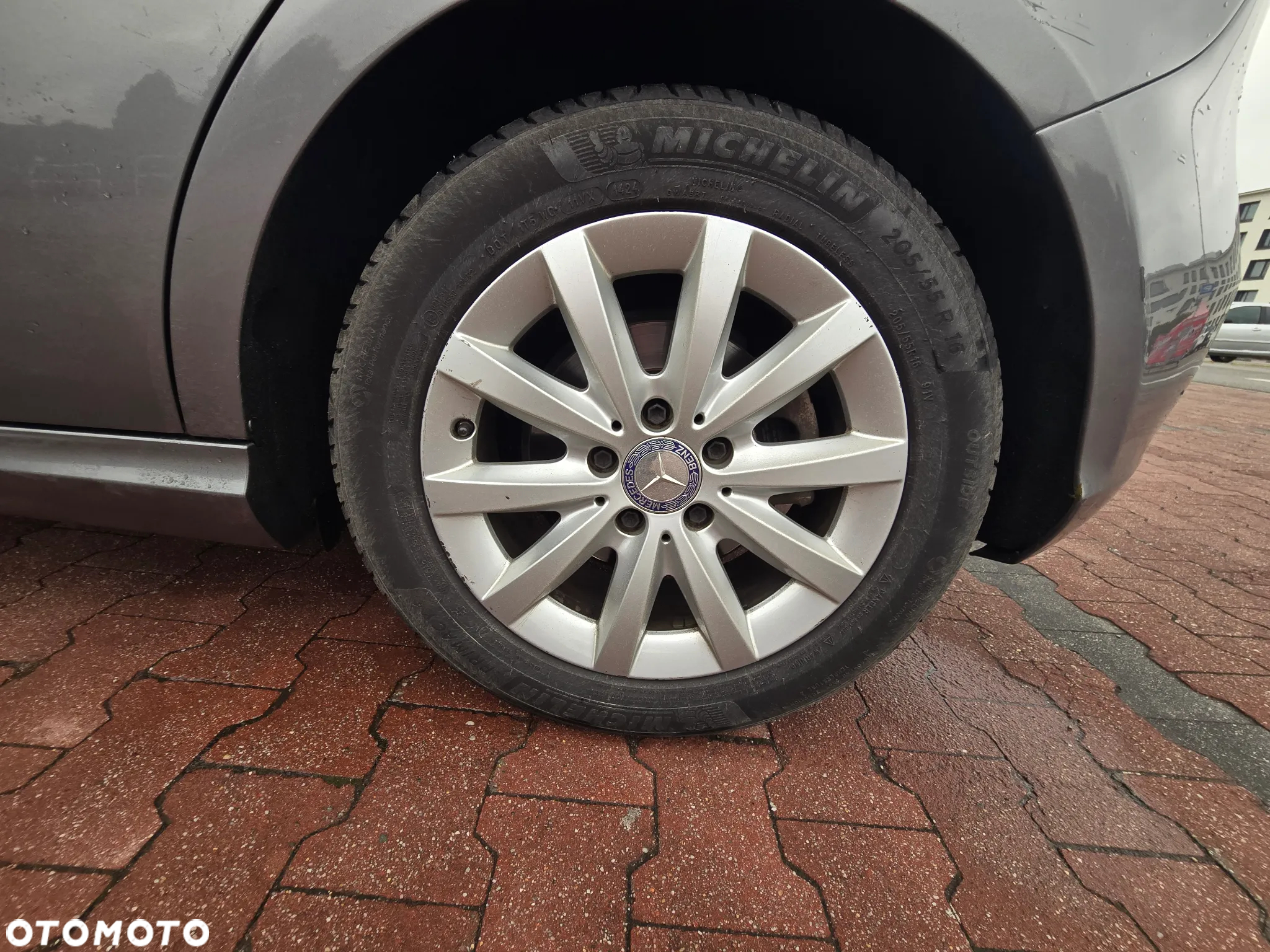 Mercedes-Benz Klasa A 180 CDI (BlueEFFICIENCY) - 27