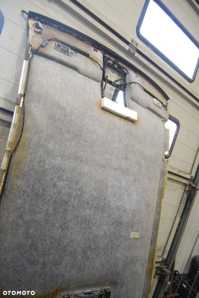 PODSUFITKA AUDI A6 C5 KOMBI SZARA - 5