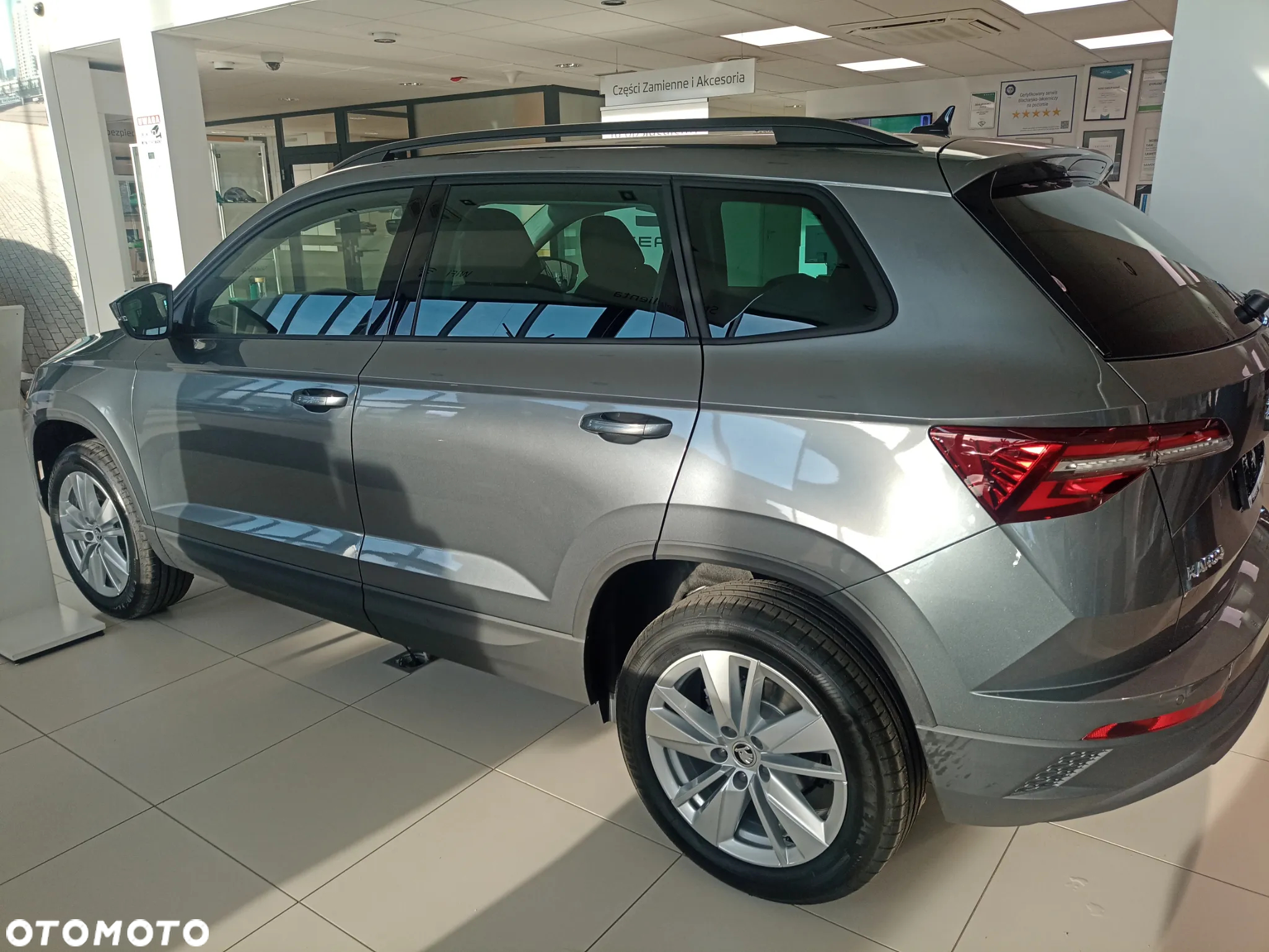 Skoda Karoq 1.5 TSI ACT Selection DSG - 6