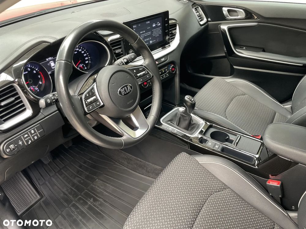 Kia XCeed 1.6 T-GDI L - 9