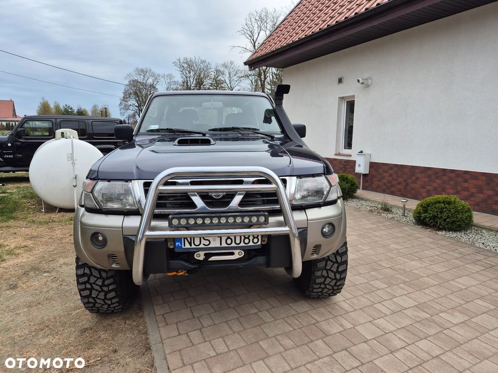 Nissan Patrol - 2