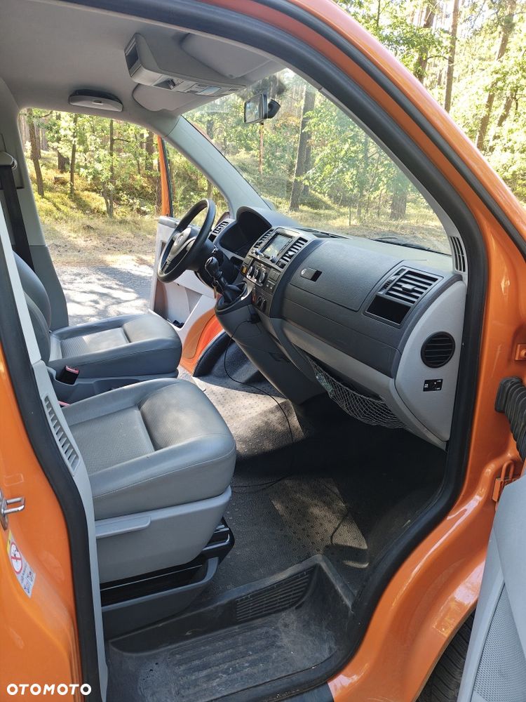 Volkswagen Transporter - 5