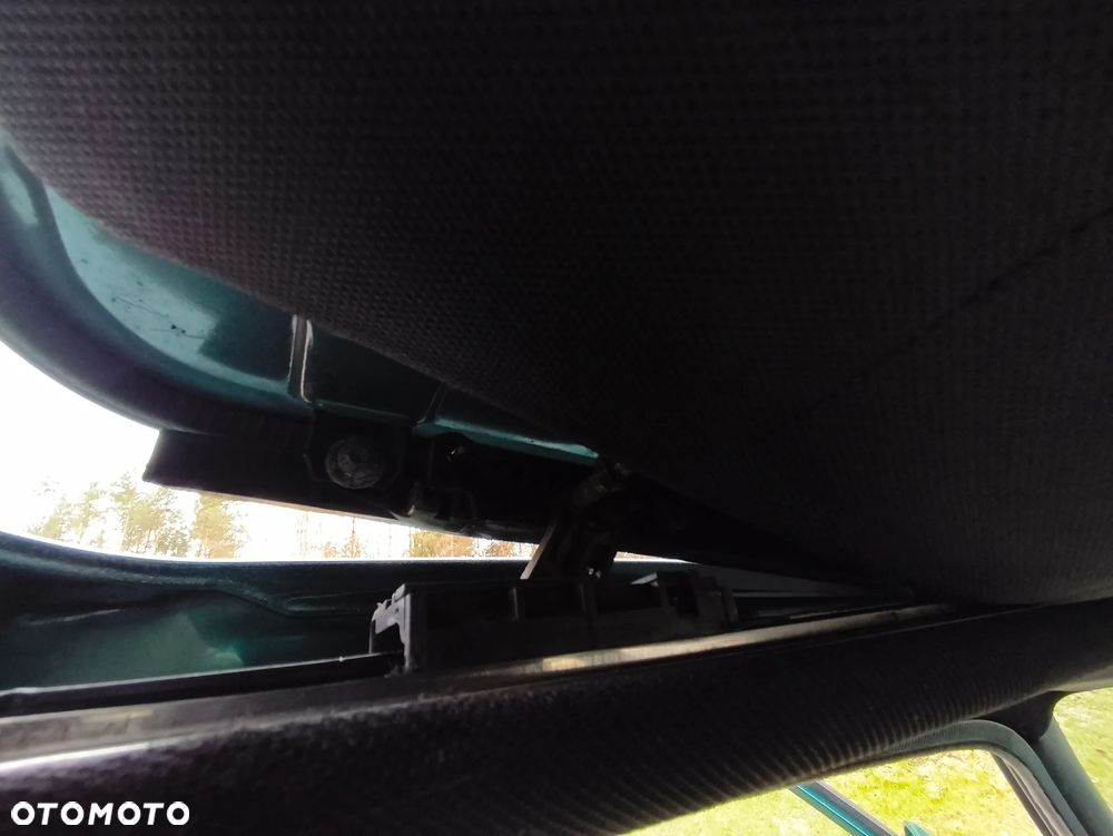 BMW Seria 3 316i - 34