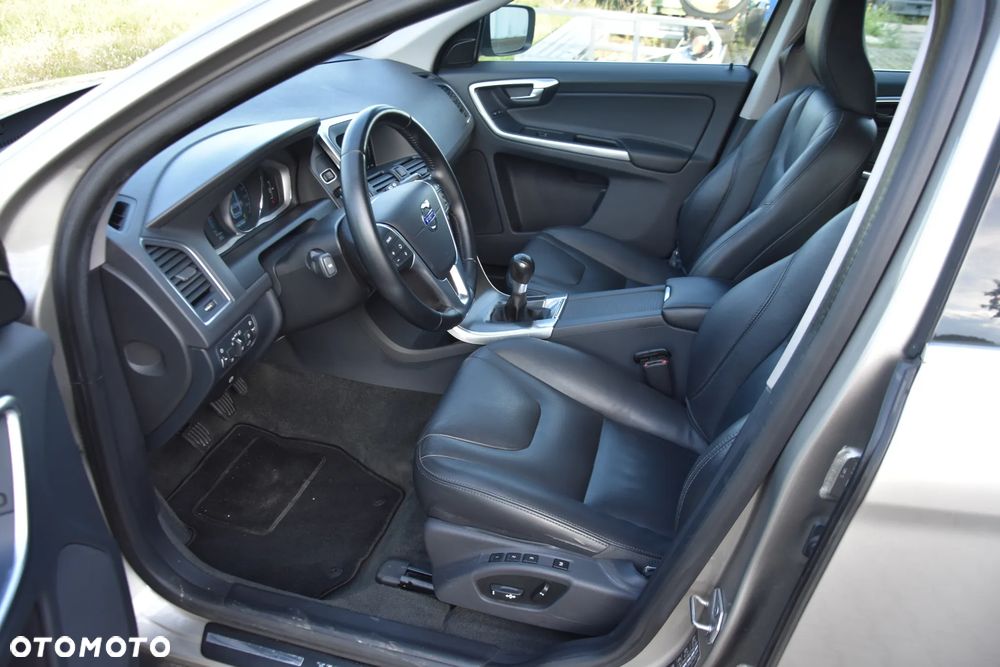 Volvo XC 60 D4 Summum - 12