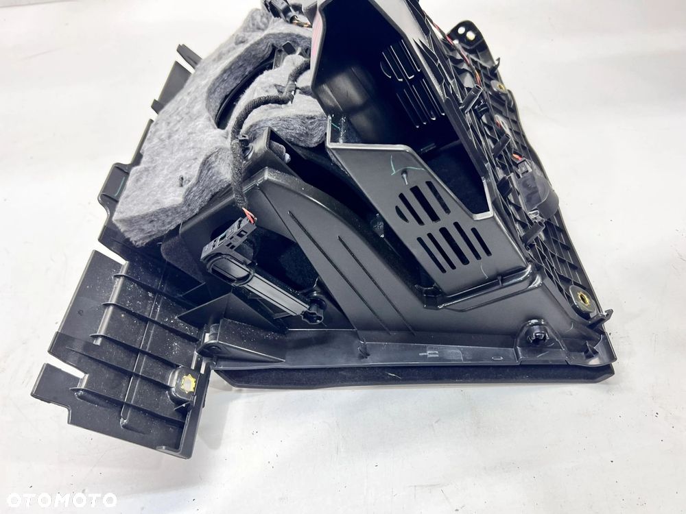 SCHOWEK PASAŻERA AUDI Q5 80A FY 80B857035A 1/26 - 9