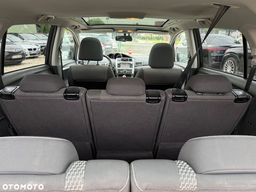 Toyota Verso - 12