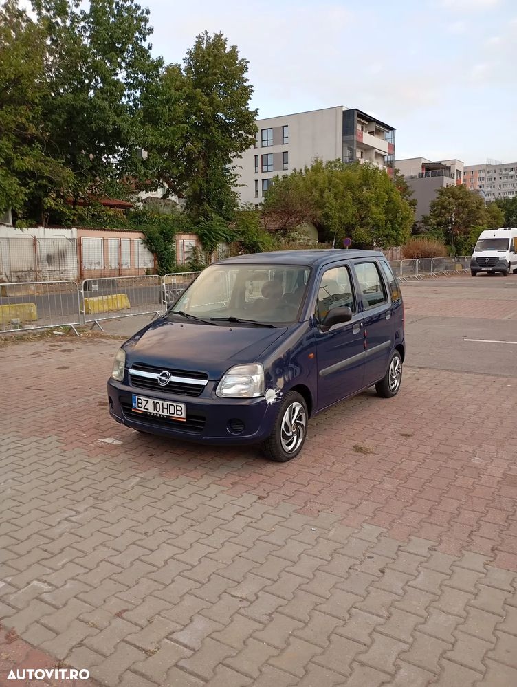 Opel Agila 1.0i Base - 4