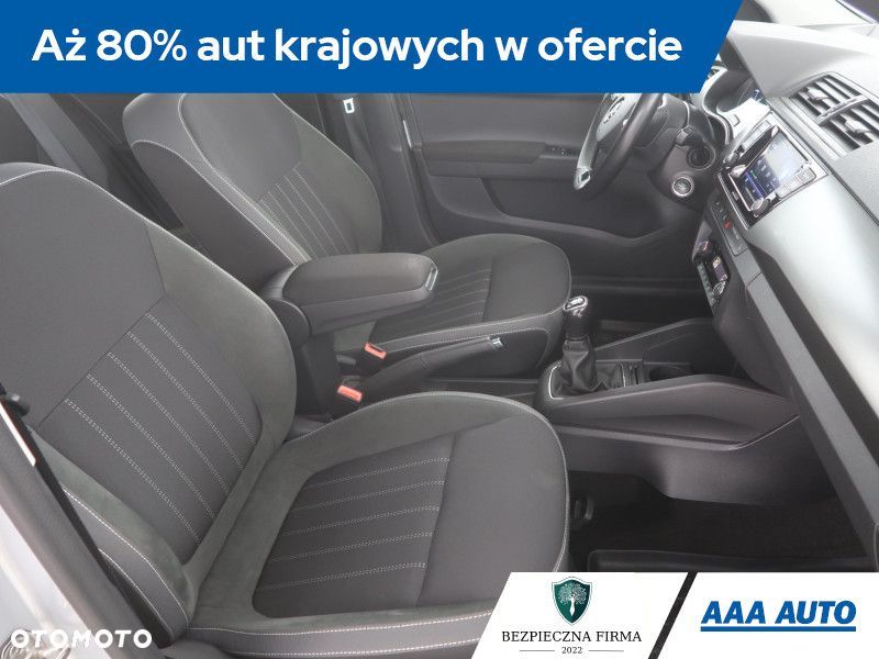 Skoda Fabia - 11