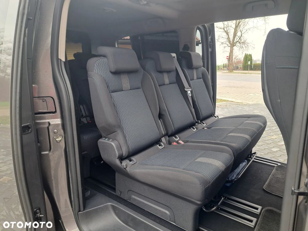 Peugeot Traveller 2.0 BlueHDi Long Business Vip - 26