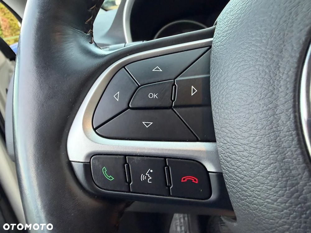 Jeep Compass - 19
