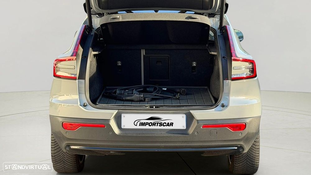 Volvo C40 Recharge Extended Range Plus - 17