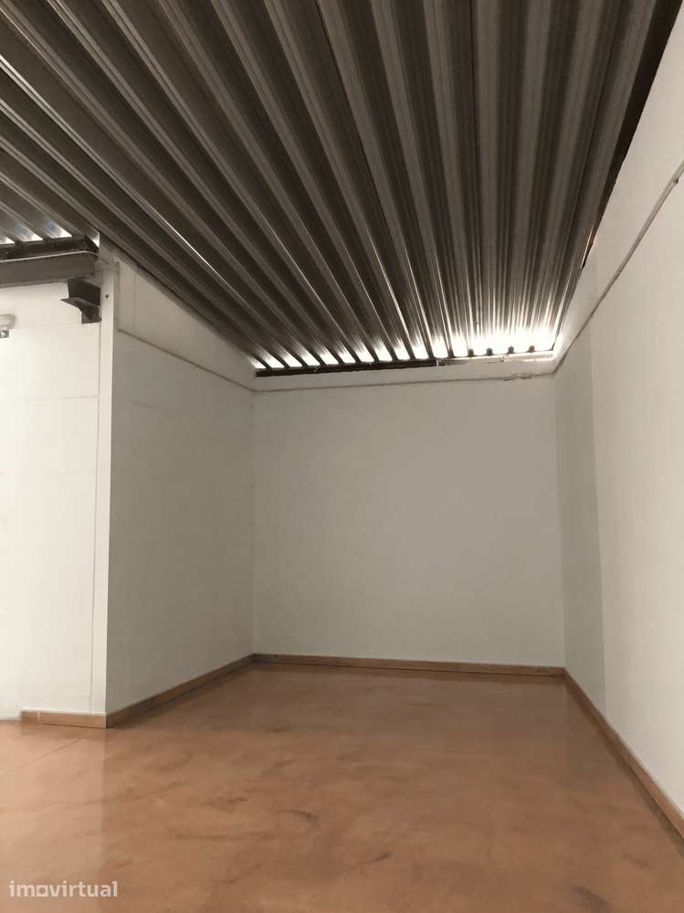 Super Armazém: Excelente Localização - Grande imagem: 4/5