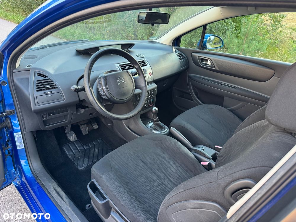 Citroën C4 1.4 16V X - 7