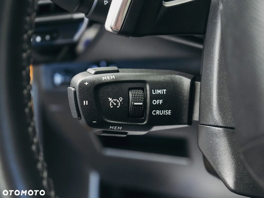 DS Automobiles DS 7 Crossback - 21
