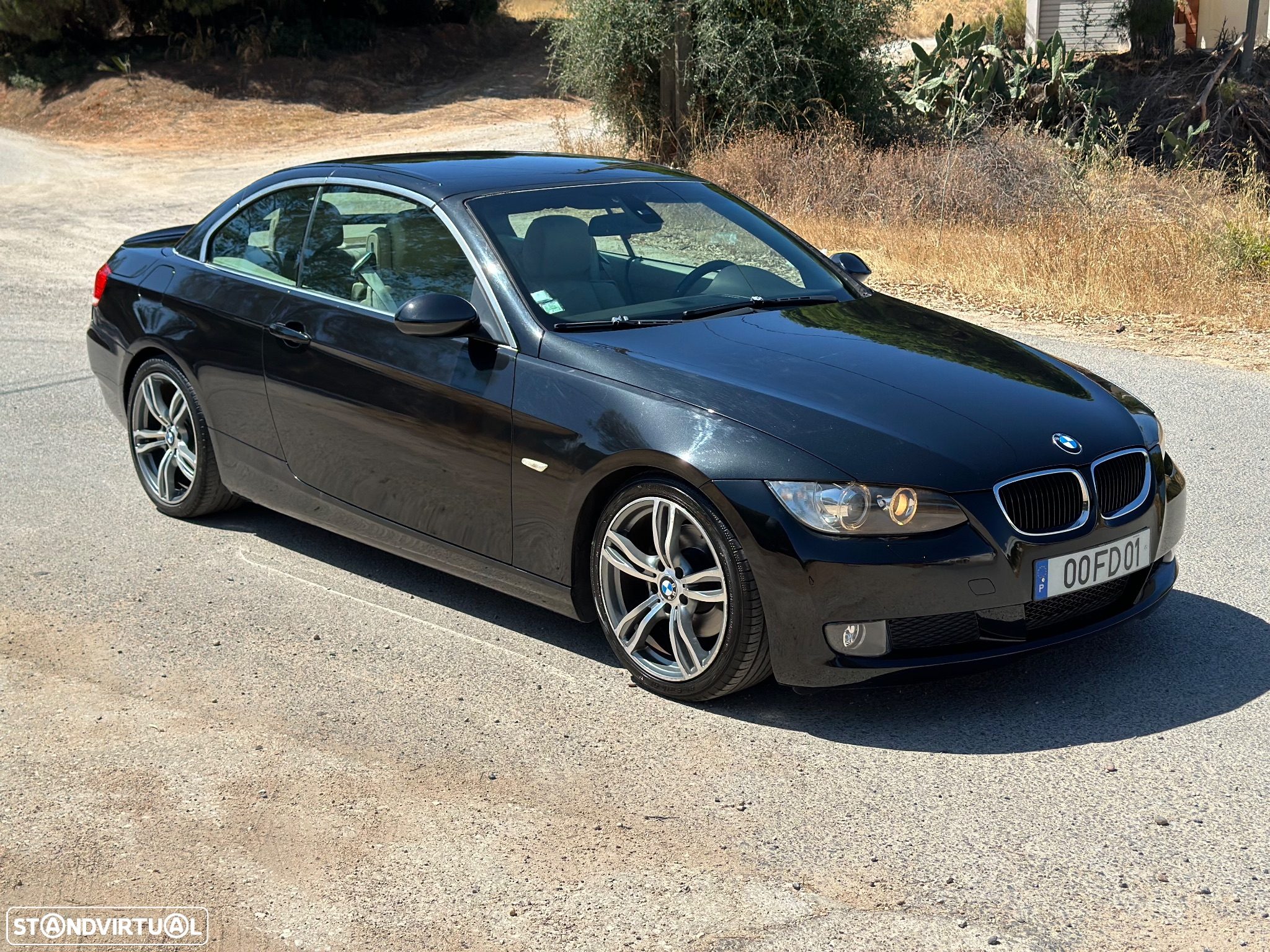 BMW 320 i Intense - 8