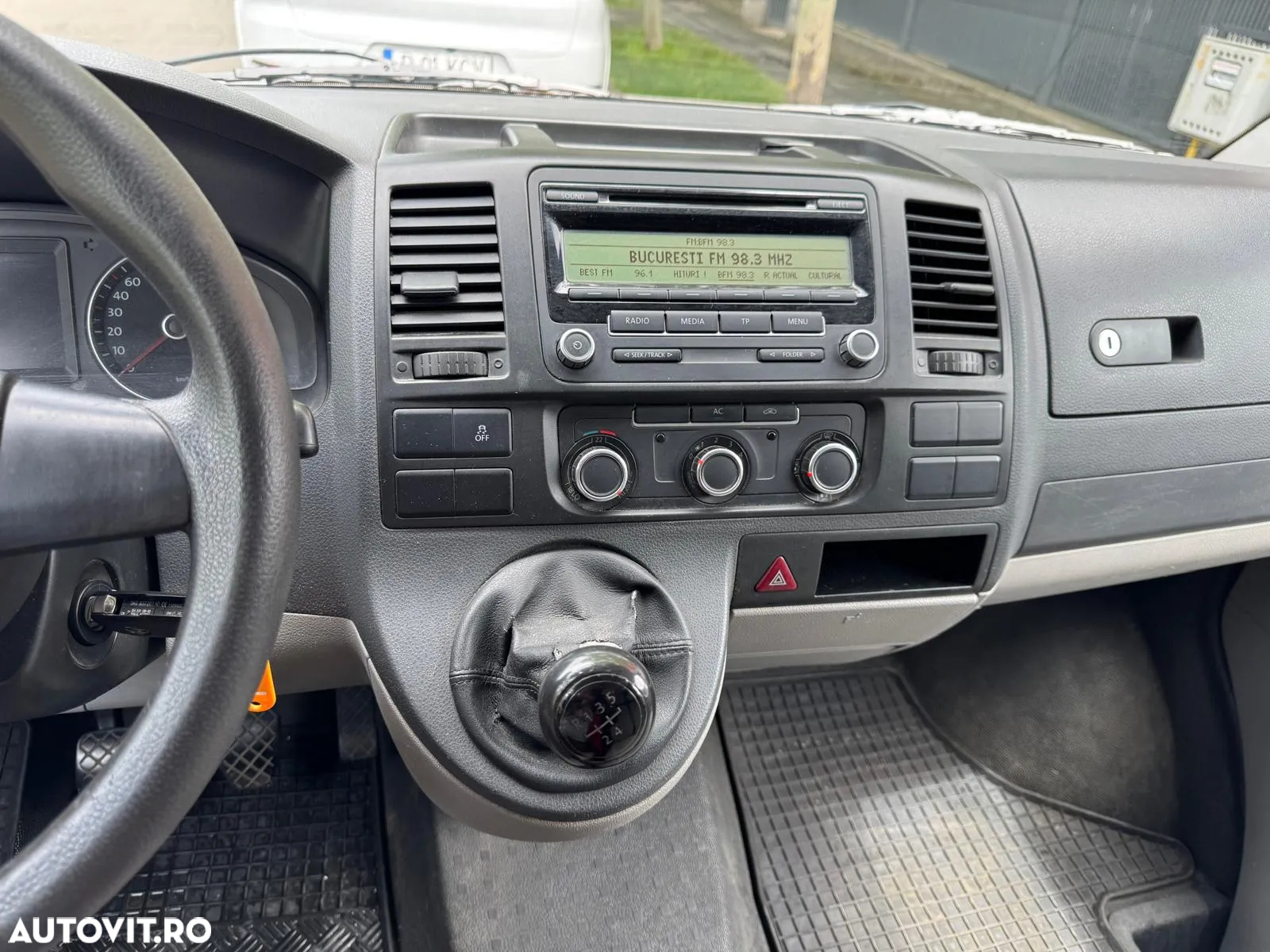 Volkswagen Transporter - 6