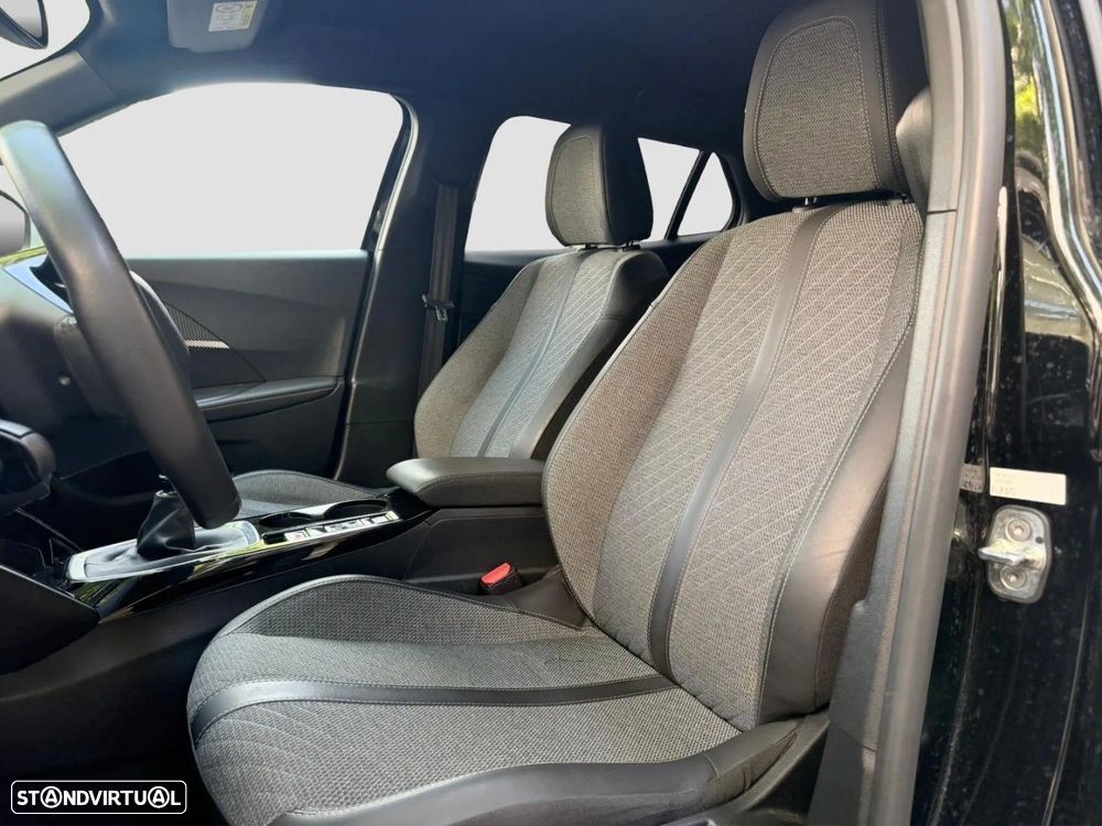 Peugeot 2008 - 9