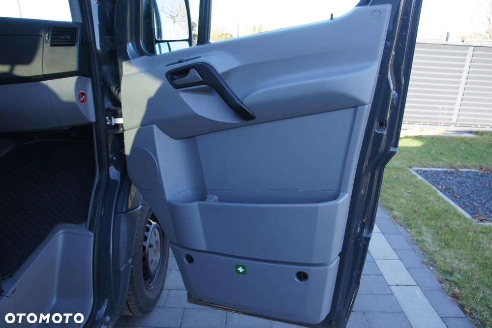 Mercedes-Benz SPRINTER - 23