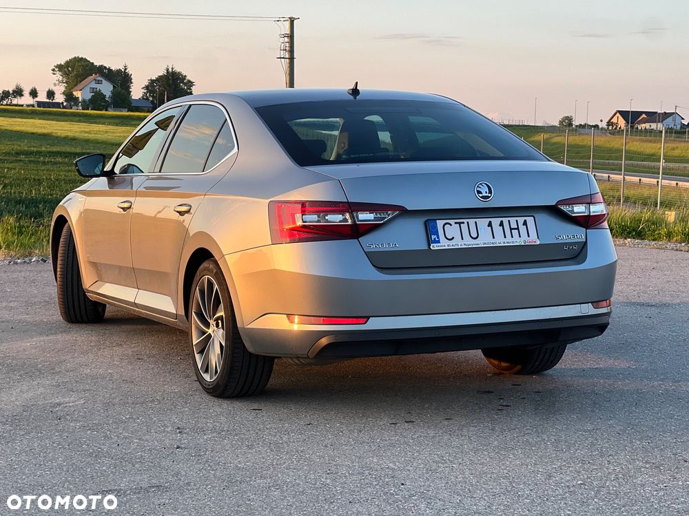 Skoda Superb 2.0 TDI SCR 4x4 L&K DSG - 7