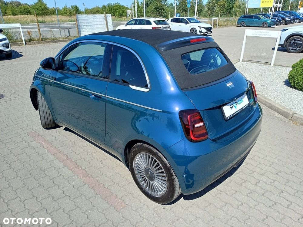 Fiat 500e - 12