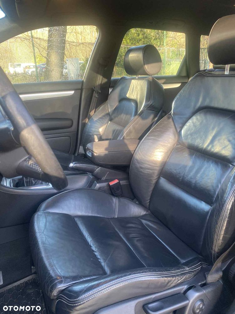 Audi A4 Avant 2.0 TDI DPF - 10