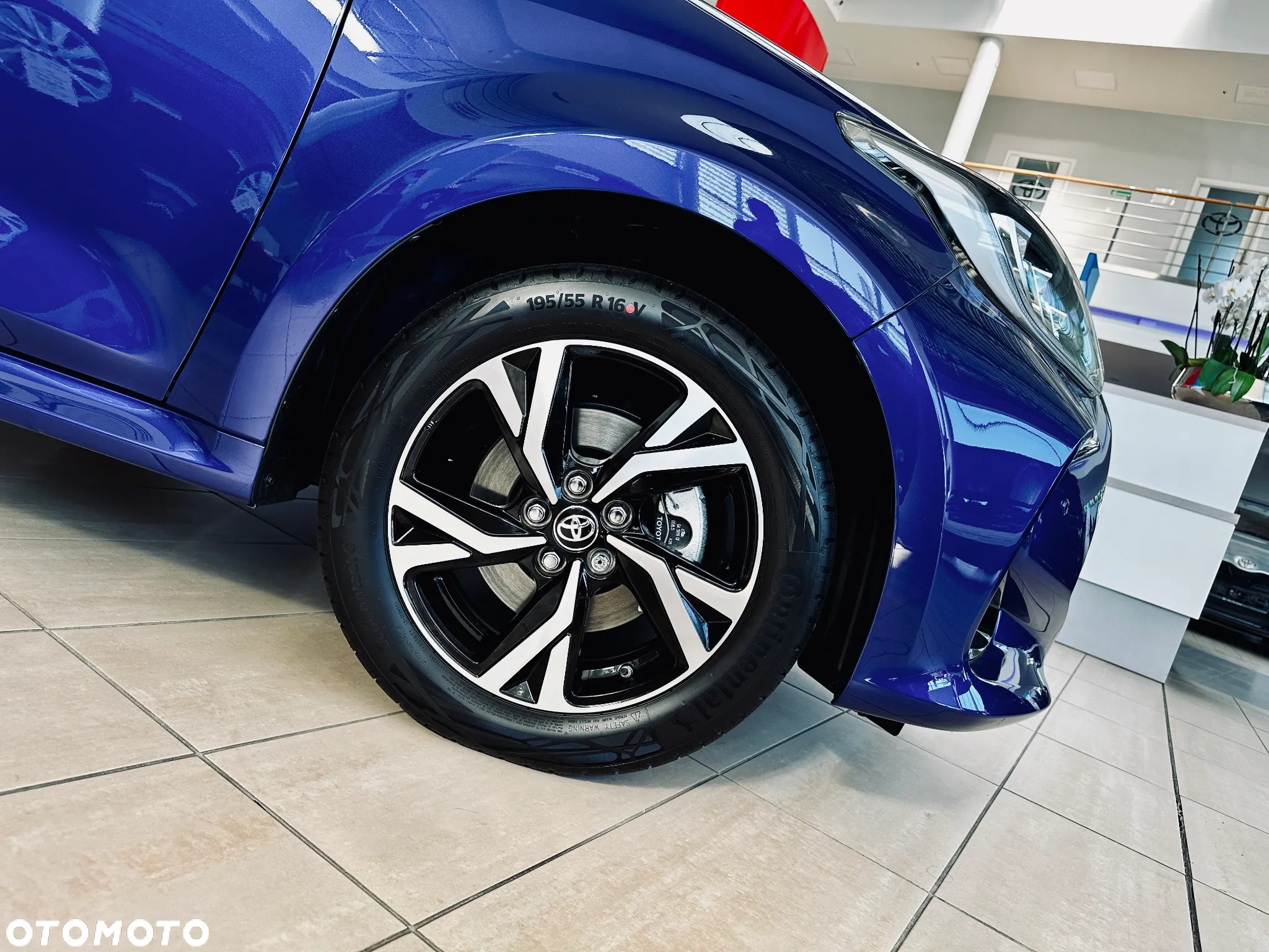Toyota Yaris Hybrid 1.5 Style - 9