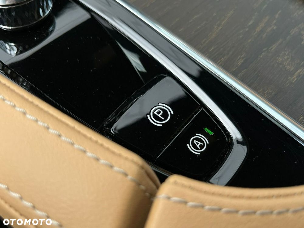 Volvo S90 B5 D AWD Plus Bright - 27