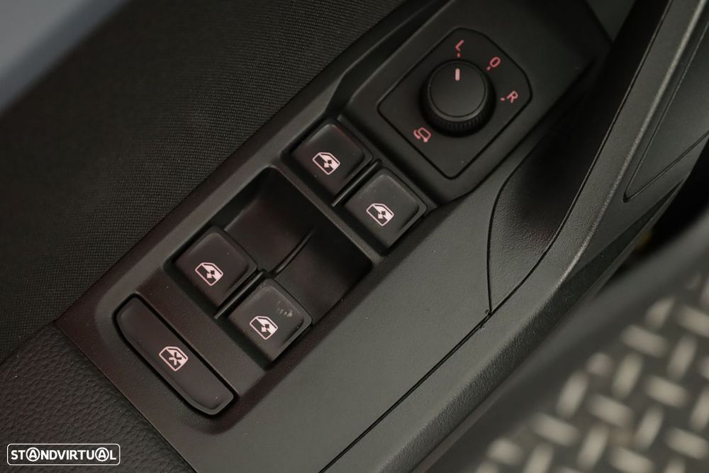 SEAT Ibiza 1.0 TSI FR - 18