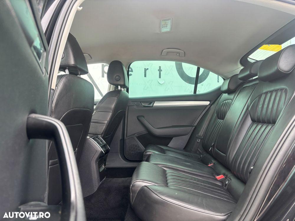 Skoda Superb 1.6 TDI DSG Active - 10